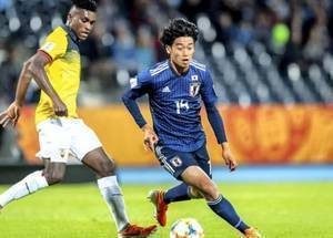 巴萨有意日本17岁小将:西川润个人比赛集锦