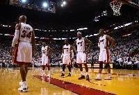 2K22经典球队之12-13热火:詹姆斯98 韦德91 波什86 雷-阿伦78