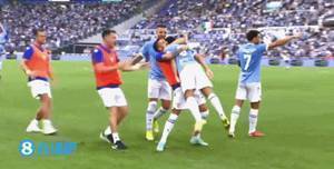 意甲-因莫比莱造两球韦勒图点射 罗马2-3不敌拉齐奥