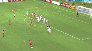 国足上一次与沙特交锋还是2015年,当时凭借于海的进球1-0胜出