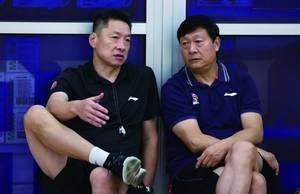 东体：上海男篮一周仅半天休息时间 攻防转换是新季技战术重点