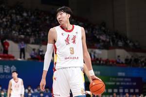 NBL赛程公布：周琦凤凰队首秀时间为12月4日下午14:40