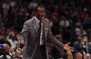 凯西:我们是一支年轻的球队 去年不是一个真正意义上的NBA赛季