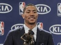 巴雷特:我对罗斯的称呼是MVP 我得时不时让他知道他是MVP