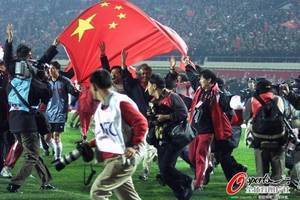 国足上次赢阿曼,20年了!
