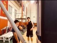 记者晒山东男篮备战图:丁彦雨航单独恢复训练 没啥大问题了