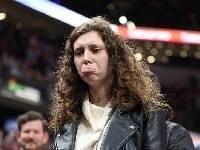 印城记者:步行者不会就两位被驱逐的球迷发表任何声明