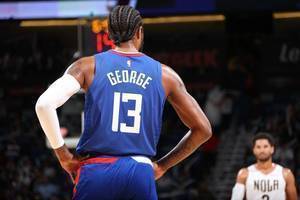 乔治:我们都知道自己打得不好 所有的这些都是由我造成的