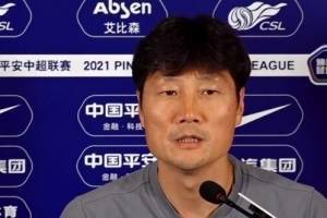 毛毅军:阿德里安因回避条款无法出战,会根据情况合理安排阵容