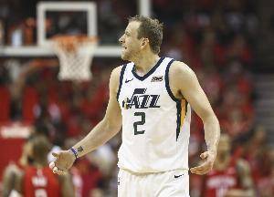英格尔斯:刷社媒还以为我快死了 我打球不吃身体 目标继续打NBA