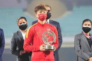 沪媒:不要因埋汰男足而力捧玫瑰 中国女足需靠拢欧洲鼓励留洋