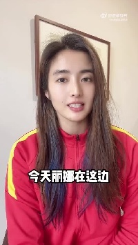 赵丽娜直面质疑：一周只有一天休息，37℃天气拍摄视频是为了科普