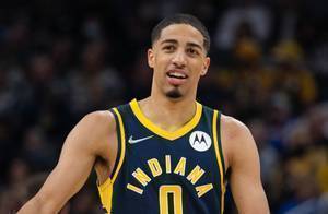 哈利伯顿:恩比德MVP 莫兰特MIP 最佳第六人应是希罗!