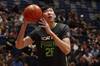 ?NBL-周琦9+4 克里克27+7 麦克维26+9 凤凰不敌蚂蚁