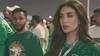 女球迷盛世容颜把男球迷看呆了?