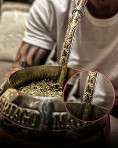 三颗星吸管,梅西晒刻有三颗星和世界杯冠军奖杯的马黛茶吸管
