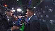 ?不会踢球的那个胖子又来了!罗纳尔多出席FIFA年度颁奖典礼