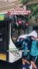 毕生难忘!广东女足客场挑战四川女足,全队乘坐公交车出行
