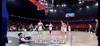 习惯了?范志毅参加名人篮球赛,伸腿绊倒想上篮的对手