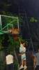 随着救援人数的增多，需要被救援的人数也越来越多?